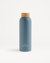 Blue Thermo Steel bottle with wooden cap, ideal for keeping drinks cold for 24 hours or hot for 12 hours. Available in 400ml, 600ml, or 1L.