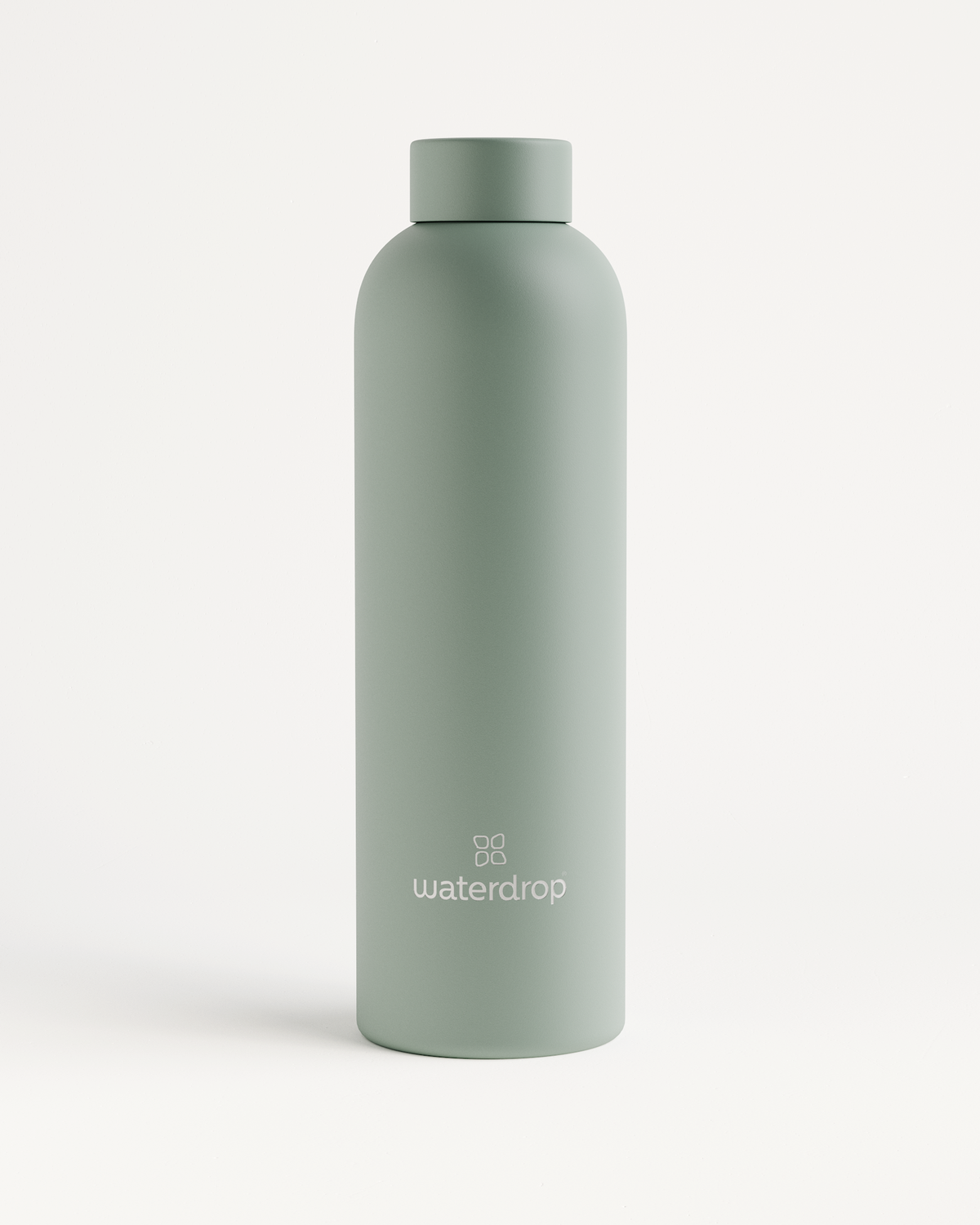 Classic Thermo Steel bottle made of double-walled stainless steel, designed for maintaining drink temperatures. Available in 400ml, 600ml, and 1L sizes.