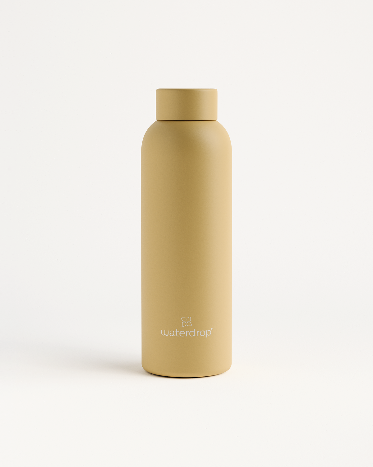 Classic Thermo Steel bottle, double-walled stainless steel, keeps drinks cold for 24 hours or hot for 12 hours. Available in 400ml, 600ml, or 1L.