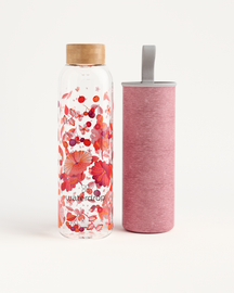 Edition Glass borosilicate water bottle, close-up of floral design.