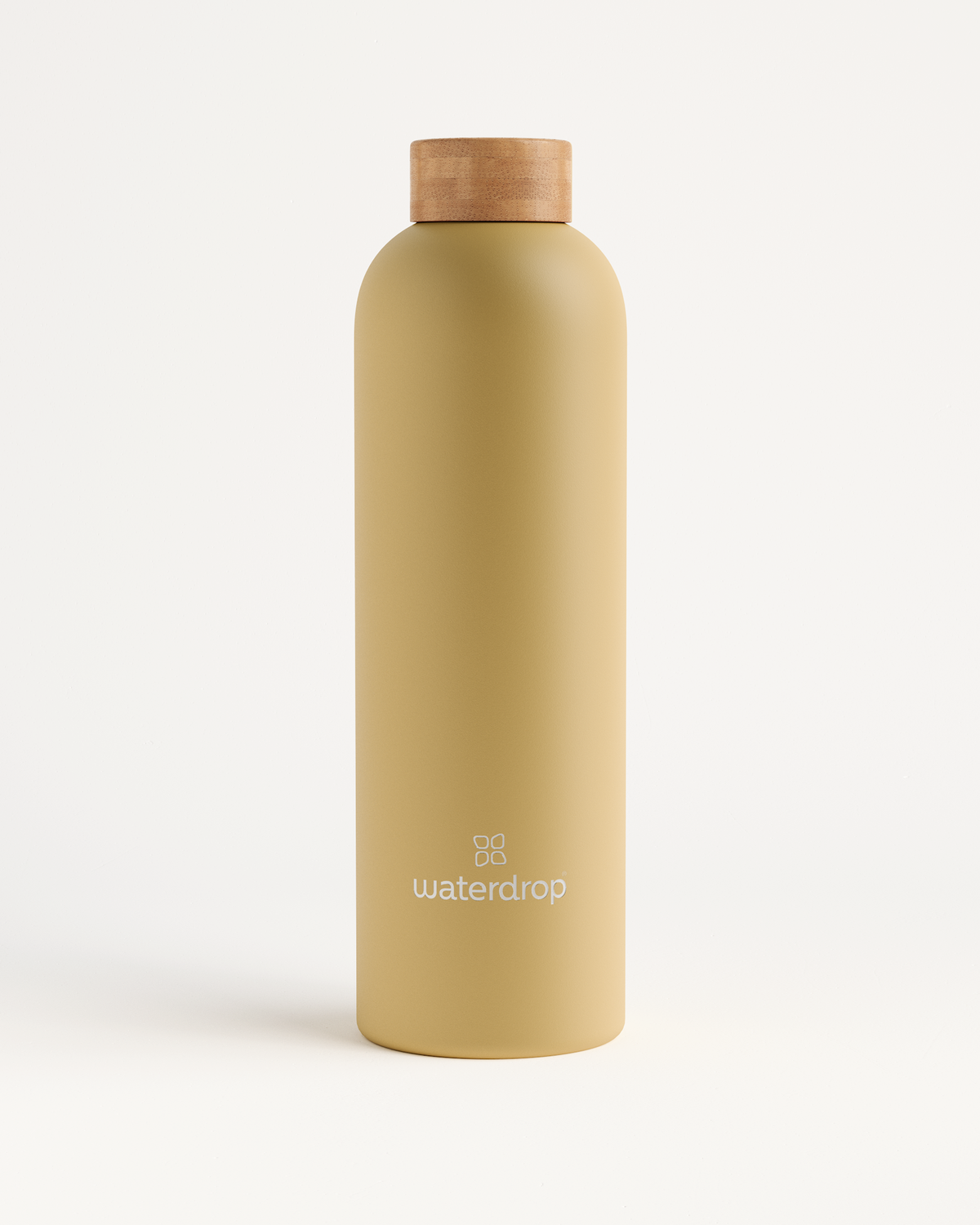 Thermo Steel bottle with wooden cap, made of double-walled stainless steel, designed to keep drinks cold for 24 hours or hot for 12 hours.